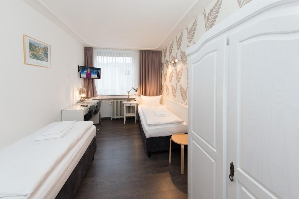 Отель Krone | City-eurogress 3*